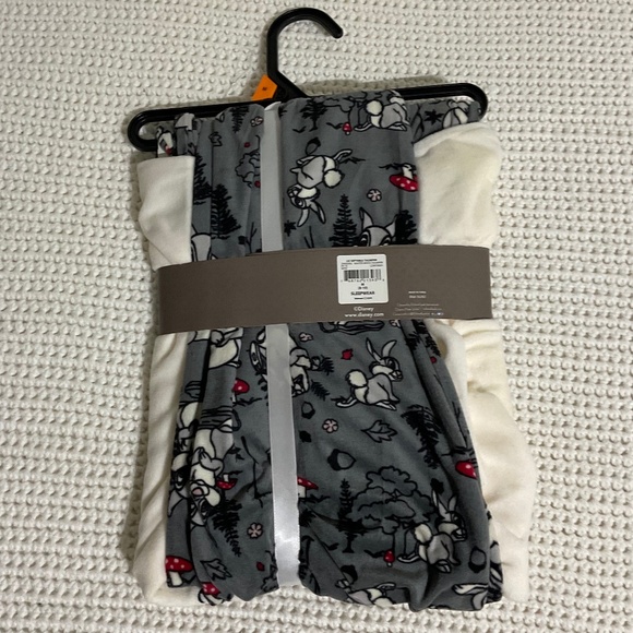Disney pajama set women M medium 3 pieces top bottom and sucks puffy soft fleece - Picture 5 of 16